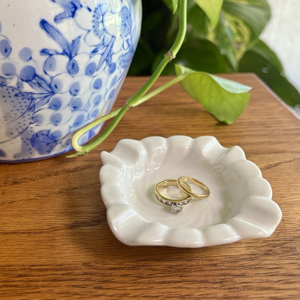 VTG Castle China Porcelain Trinket Dish /Ashtray 50's Japan Minimalist Scalloped
